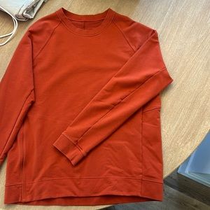 Men’s LULU crew neck sweatshirt size large burnt orange